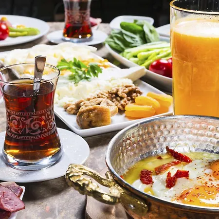 卡莱亦奇路线酒店 - 仅限成人（12岁以上） 酒店 2*