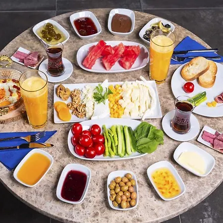 卡莱亦奇路线酒店 - 仅限成人（12岁以上） 2*