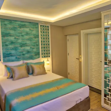 卡莱亦奇路线酒店 - 仅限成人（12岁以上） 2*